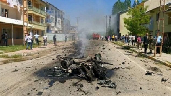 Взрыв в Турции, есть пострадавшие - ФОТО